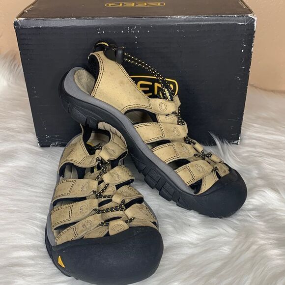 Keen Newport Leather Waterproof Hiking Water Sandal In Stone Nubuck Size 7 - Picture 1 of 11